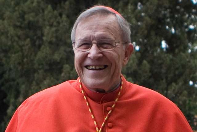 'Pope’s theologian’ downplays Vatican blast at U.S. nuns
