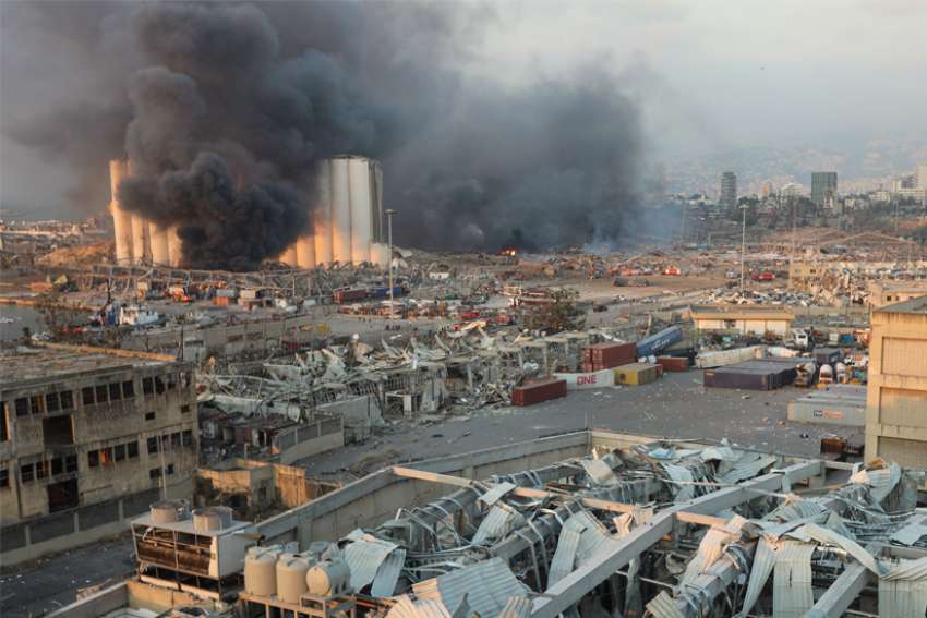 Lebanese rise up against government
