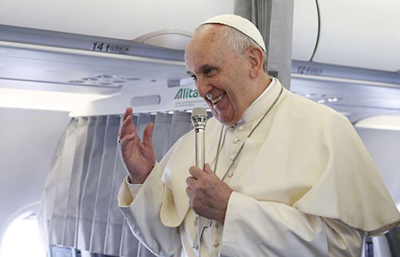 Pope would 'never close the door' on talks with Islamic State