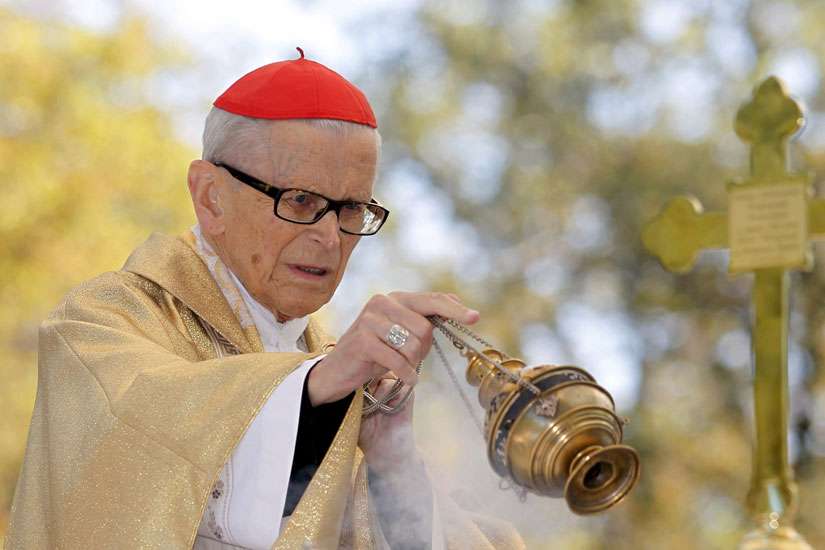Cardinal Macharski, 89, retired archbishop of Krakow, dies