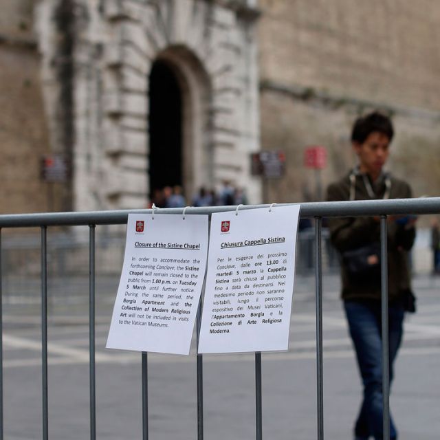 Sistine Chapel goes from tourist magnet to polling place for pope 