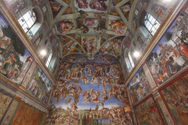 Sistine Chapel feels fallout from 'Francis effect' on attendance