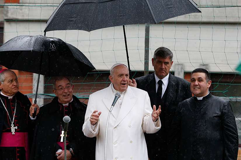 Life should be lived fully listening to Jesus, Pope Francis says