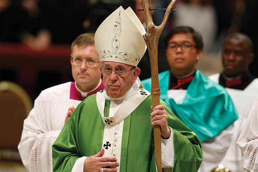 Pope closes synod with apology to young people who felt ignored by the Church