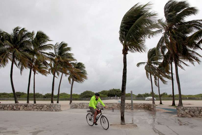 Miami Archdiocese calls for prayers, prepares to help hurricane victims