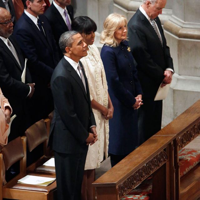 Multifaith prayer service starts Obama's first workday of new term