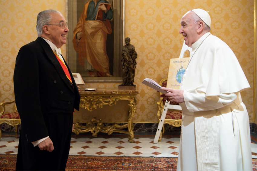 Papal trip to Argentina, Uruguay still on the table, Pope Francis tells ambassador