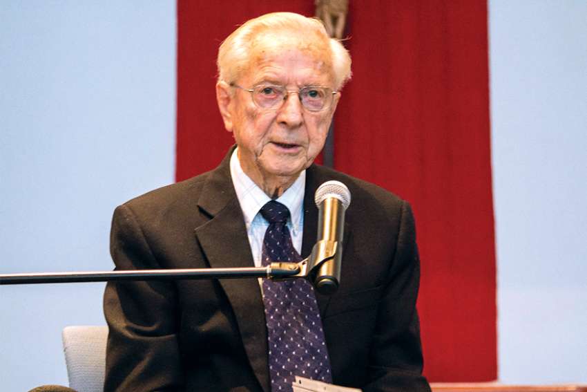 Bishop De Roo was ‘a pilgrim of Vatican II’