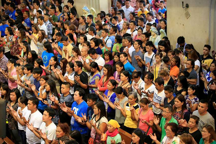 Global Catholic population tops 1.28 billion; half are in 10 countries