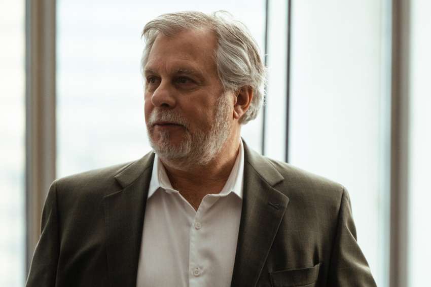 Actor-prof nurtures creative spirit