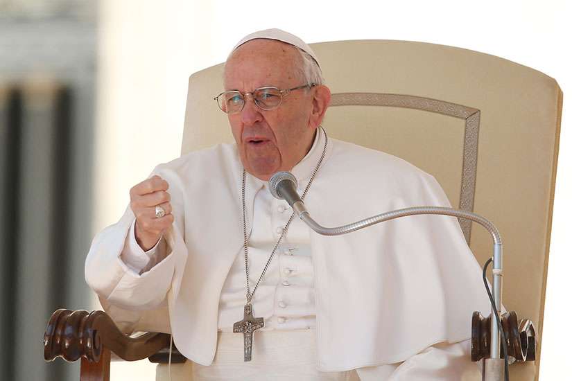 Pope's homily: Jesus' mercy fulfils the law