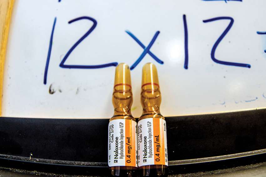 Schools move to fight opioid overdoses