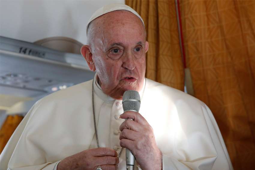 Pope Francis: Bishops must handle Communion debate as shepherds, not with censures