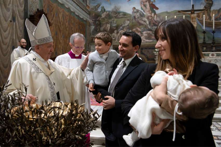 Baptism is first step to humility, Pope Francis says