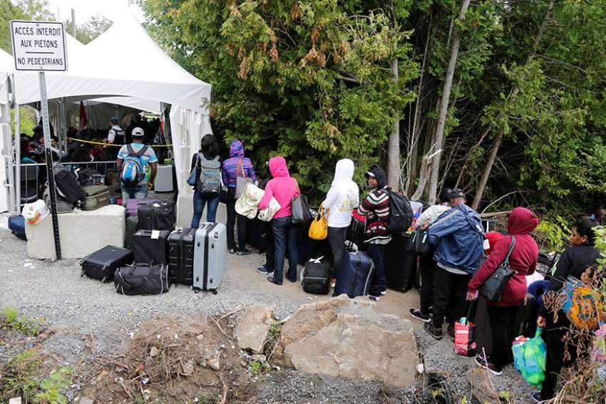 Catholic refugee council wants government to change sponsorship agreement