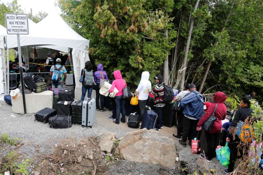 Advocates to keep up battle against refugee agreement