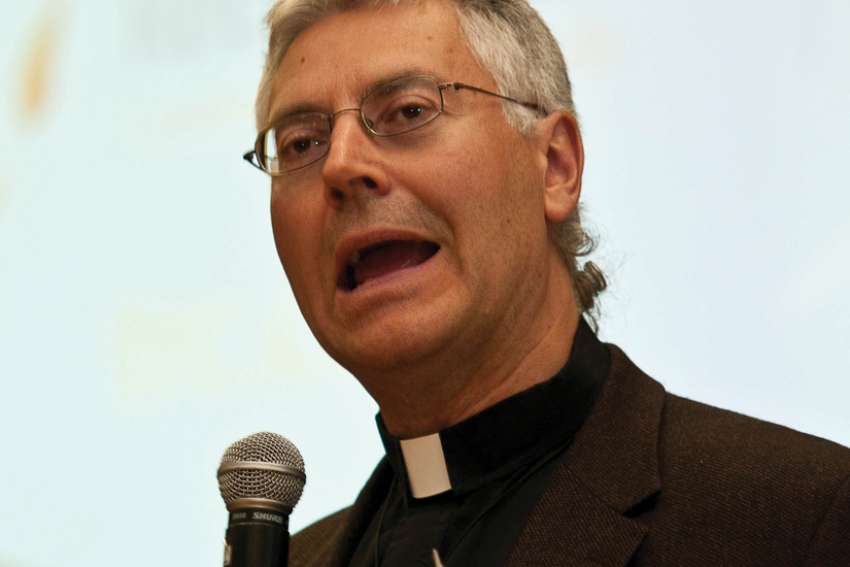 Canadian bishops prepare response to Bill C-15