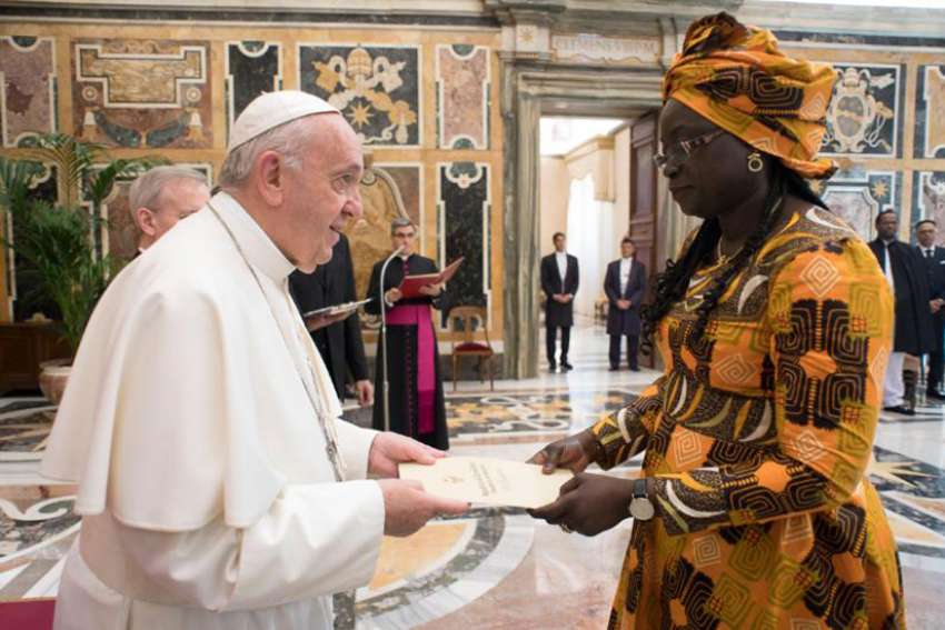 Pope Francis tells new ambassadors to foster brotherhood, solidarity