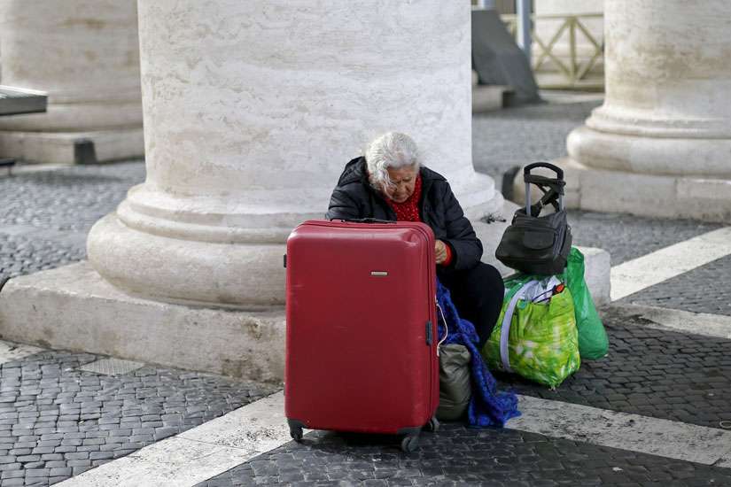 Pope Francis to open 30-bed homeless shelter a few steps from Vatican walls