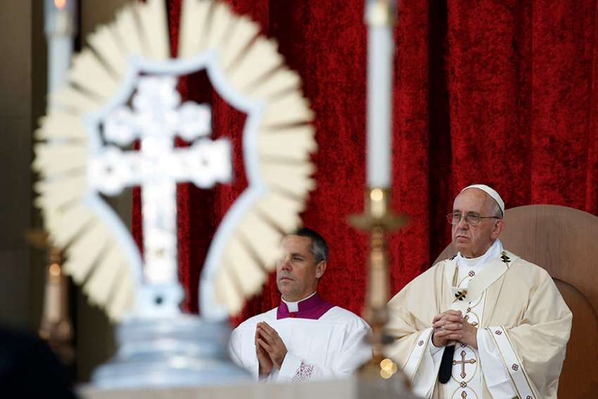 Pope uses common veneration of relics to foster relations with Orthodox