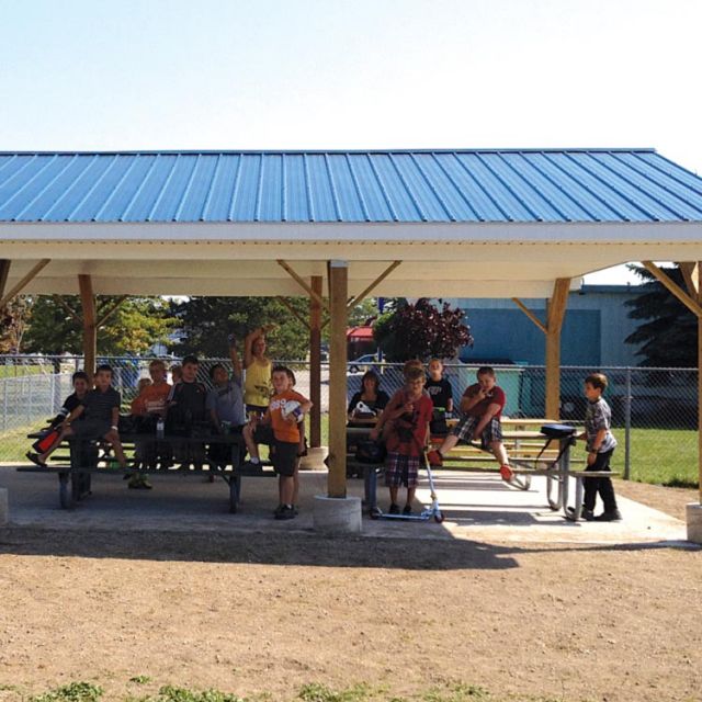 Community kicks in to redo Goderich school yard