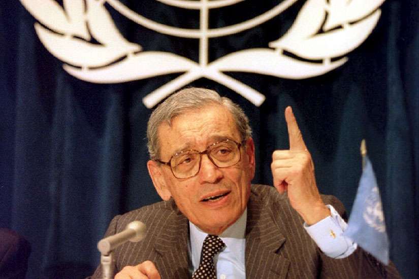 Pope praises former U.N. secretary-general's generous service to world