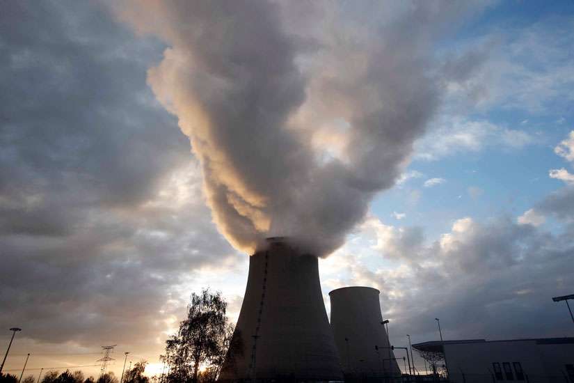 Activists say human rights, financing pose obstacles to climate accord