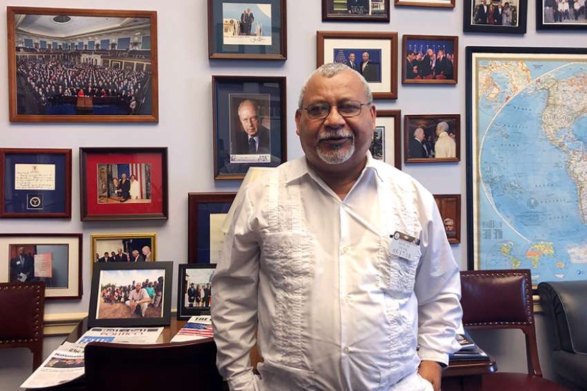 Jesuit radio is at forefront of human rights battle in Honduras