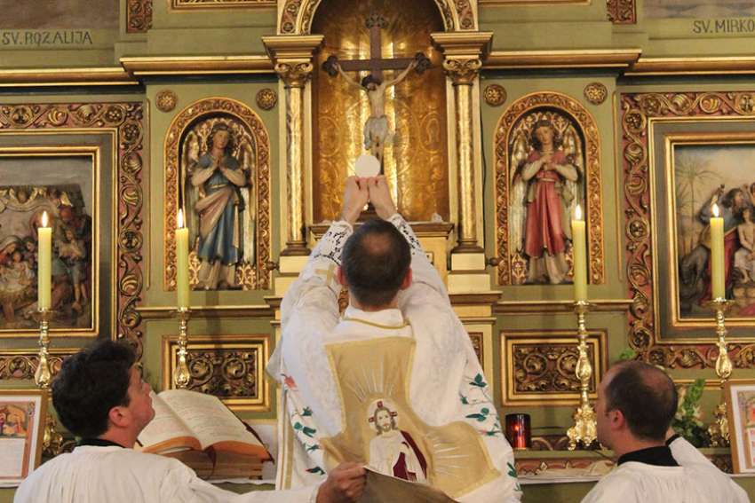 10 years later, ’Summorum Pontificum’ hailed as instrument of unity