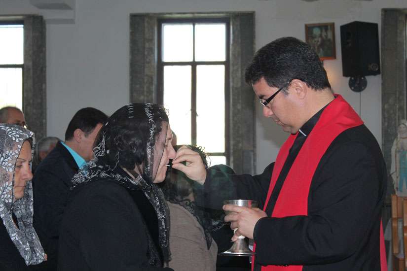 U.S. bishops' group travels to Iraq, meets with those who fled ISIS
