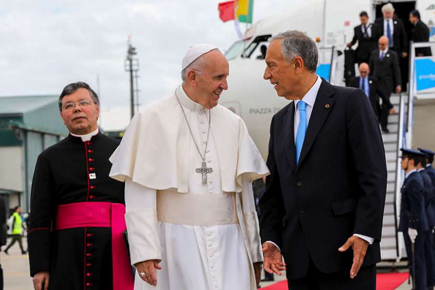 Pilgrimage to Fatima a time of prayer, encounter, Pope says