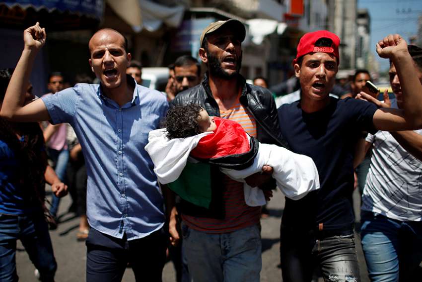 Jerusalem archbishop calls for prayers for peace as violence increases