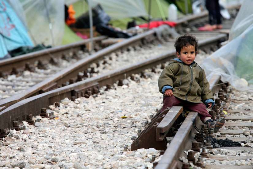 Pope: Protect child migrants, refugees who face greater risk of abuse