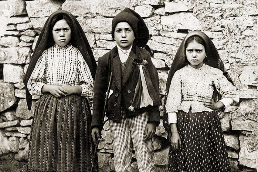 Pope approves second miracle for Fatima witnesses Francisco, Jacinta Marto