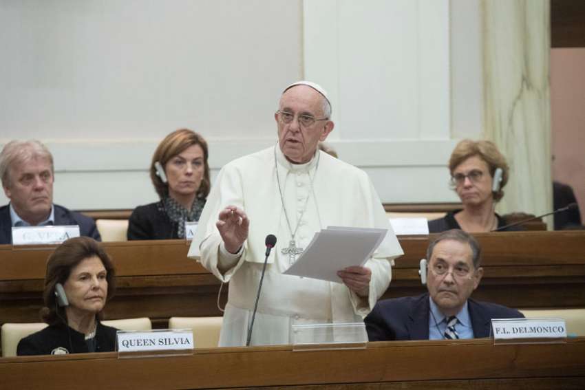 Scientists play a key role in solving climate change and its social consequences, Pope says