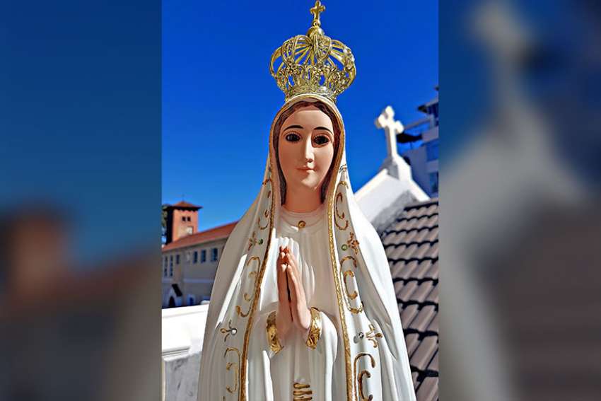 Portuguese businessman sends free Fatima statues throughout world
