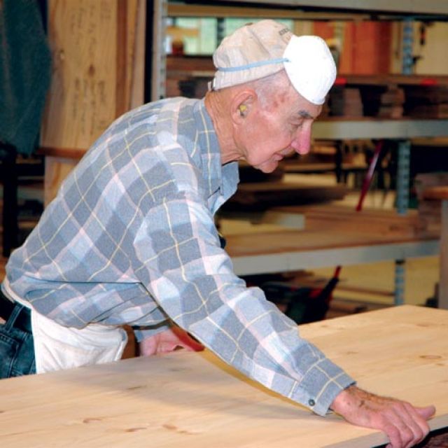 Trappists find their niche in manufacturing caskets