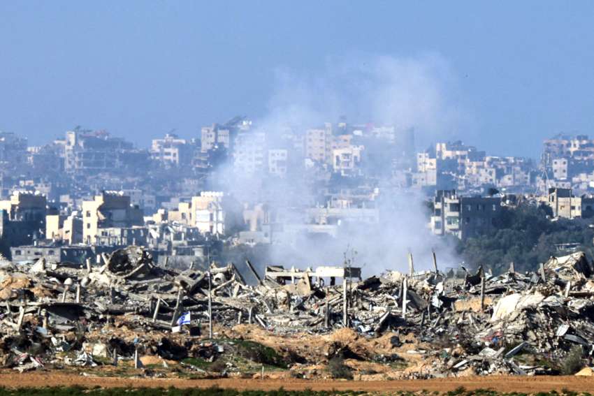 Israeli Jesuit to share a Church view on Gaza war