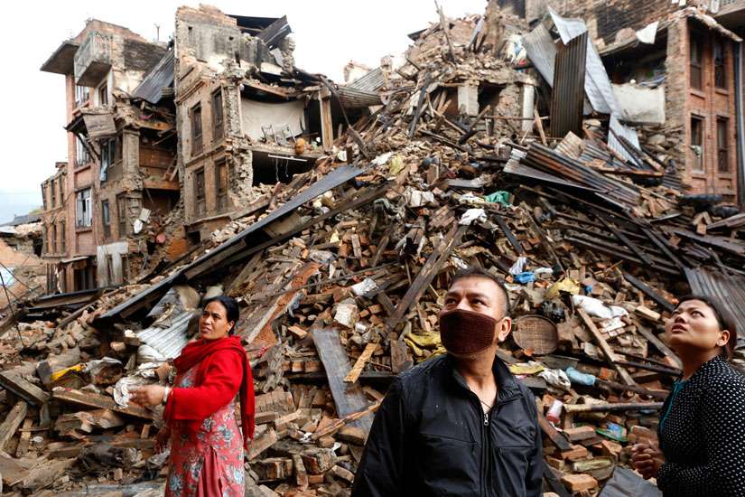 Inclement weather, logistical issues delay aid for Nepal quake victims
