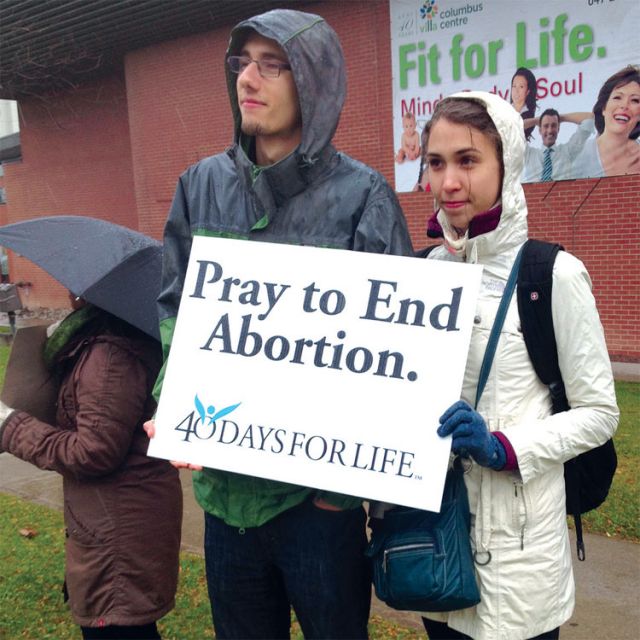 40 Days for Life vigil keeps at least one heart beating