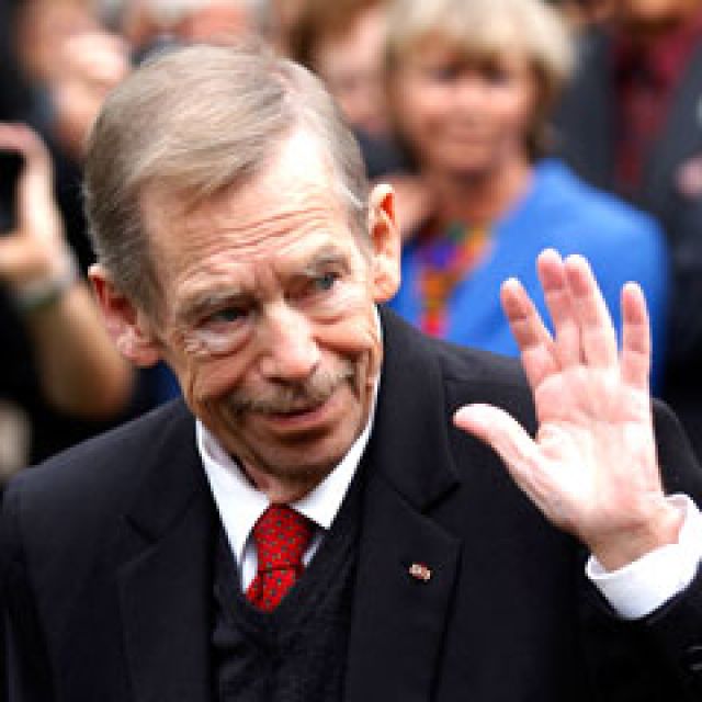 Prague archbishop remembers Havel as friend, 'fellow prisoner'