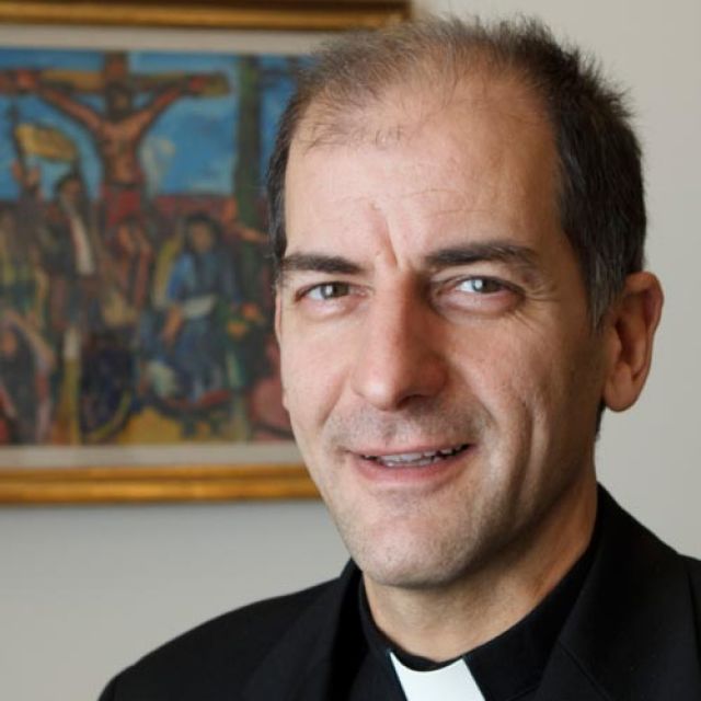 New charity rules don't forbid state funding, Vatican official says 