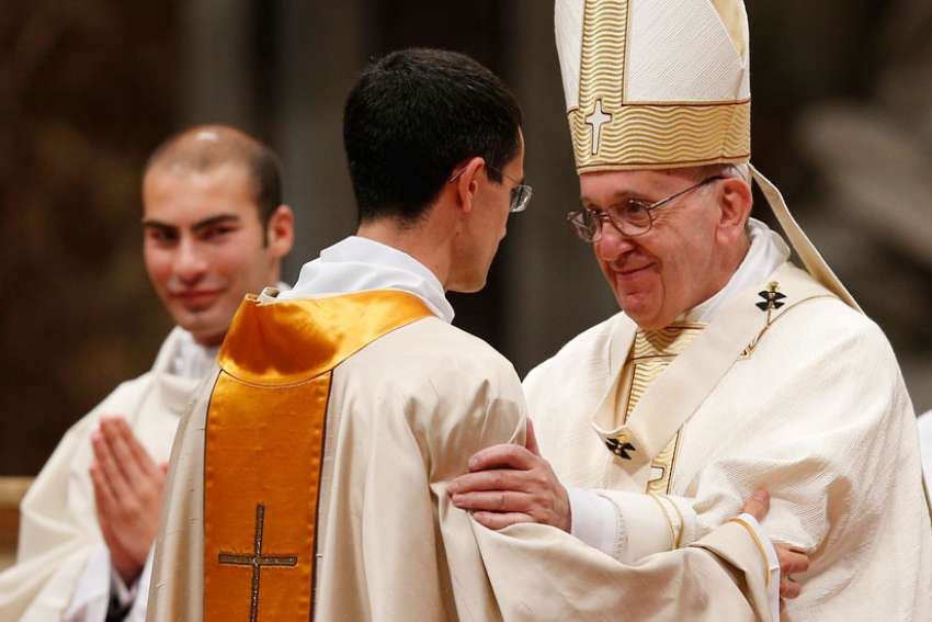 Culture alone cannot be blamed for drop in vocations, Pope says