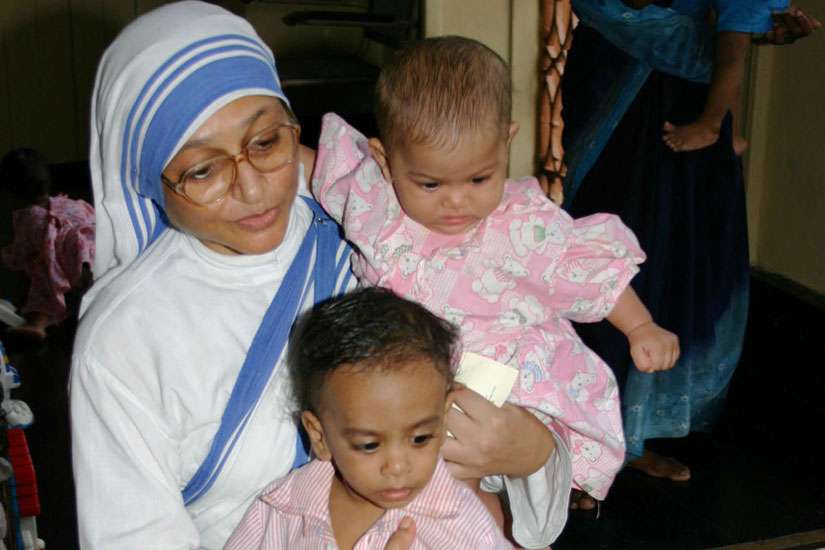 Citing new rules, India's Missionaries of Charity to end adoption work