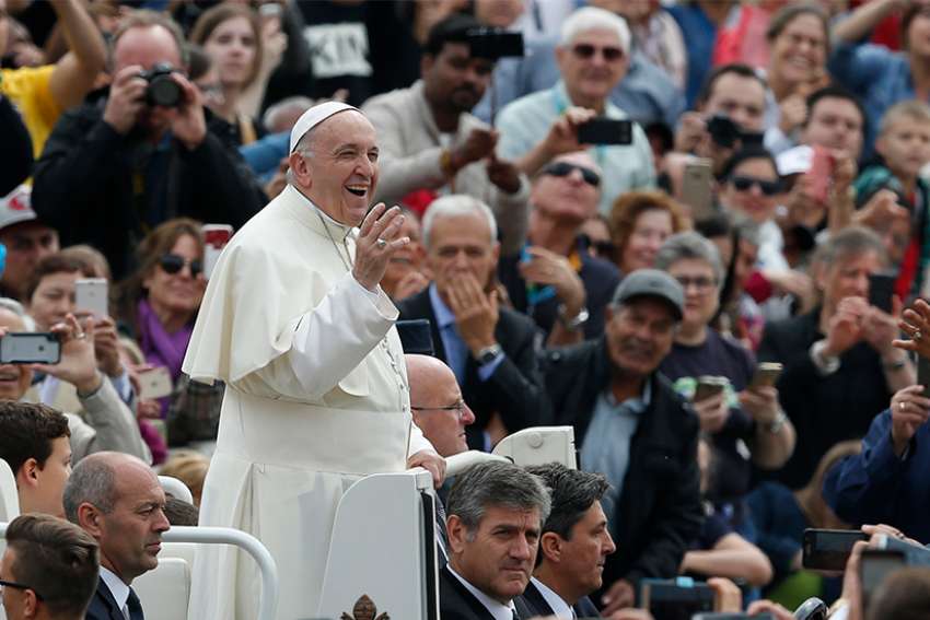 Confirmation gives Catholics strength to be led by God, Pope says
