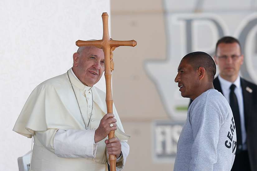 Pope tells Mexican prisoners society needs system of 'social health'