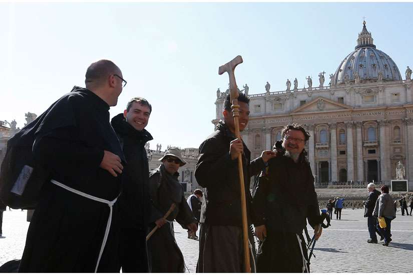 Pope tells Franciscans to stay true to charism