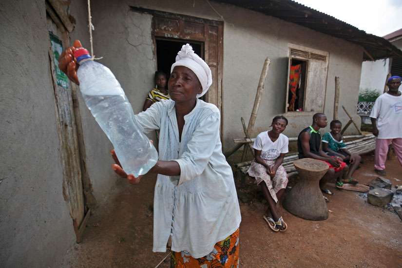 Faith groups 'key' to fighting Ebola, says UN