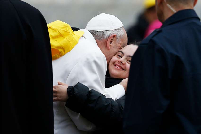 Leave Mass committed to Christian witness, not with a 'loose tongue', Pope says