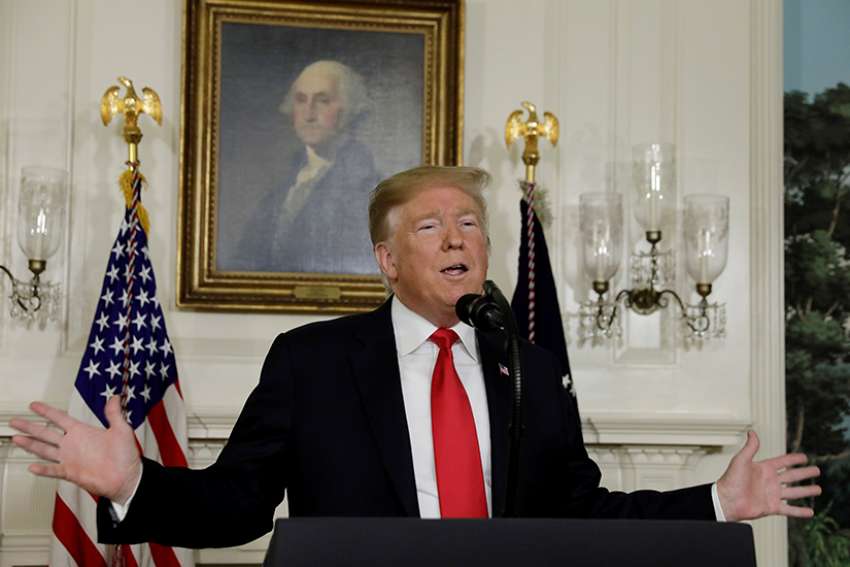 U.S. bishops urge bipartisan plan to stop government shutdown, protect 'vulnerable' groups